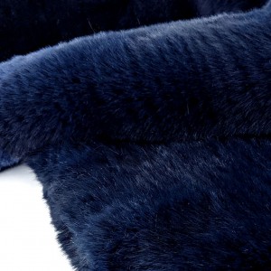 http://www.aliceboulay.com/12850-34208-thickbox/tissu-fausse-fourrure-haute-couture-extra-dense-lourd-bleu-194x105cm-.jpg