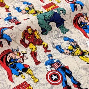 Tissu américain les super héros marvel fond beige x 50cm
