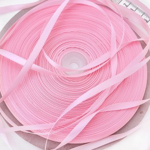 Déstock 90m ruban satin simple face rose largeur 7mm