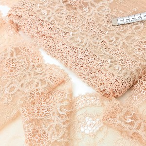 Destock lot 3.4m dentelle guipure broderie pailleté haute couture largeur 18cm