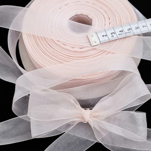 Déstock rouleau de 80m ruban organza rose poudré largeur 26mm