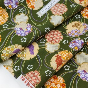Destock 1.5m tissu japonais coton patchwork fleuri traditionnel doré fond olive largeur 113cm