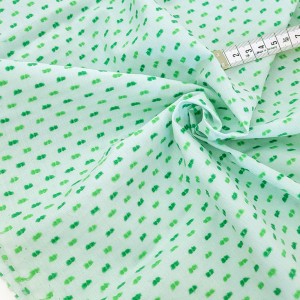 Destock 1.25m tissu plumetis coton vert menthe largeur 147cm 
