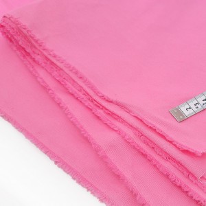 Destock 2.1m gabardine de coton rose largeur 112cm