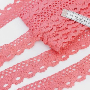 Destock 10.5m dentelle aux fuseaux coton rose largeur 3.3cm