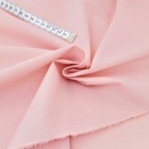 Déstock 0.54m tissu batiste coton soyeux rose poudré largeur 153cm 