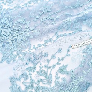 Destock 2.4m tissu dentelle broderie tulle brodé souple gris bleu largeur 162cm