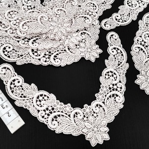 Déstock lot 5 appliques encolure dentelle guipure haute couture taille 11.3x15.2cm