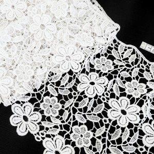 Destock lot 8m dentelle guipure polyester souple écrue largeur 26.5cm