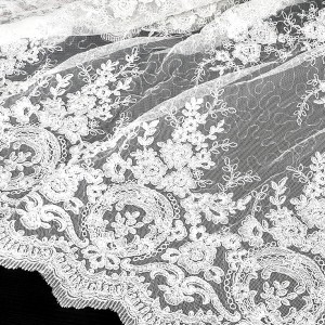 Destock 1m tissu dentelle broderie tulle brodé sequins haute couture écru largeur 133cm