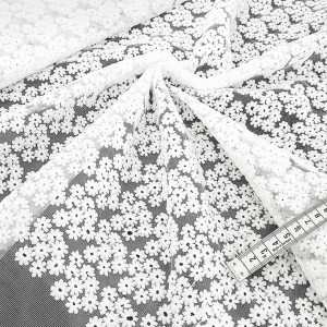 Destock 2.3m tissu dentelle broderie tulle brodé doux blanc largeur 68cm