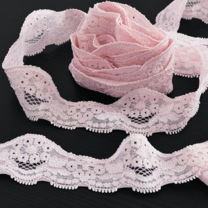 Bord en dentelle lingerie fluide extensible couleur rose 3.5cm x 1 mètre 