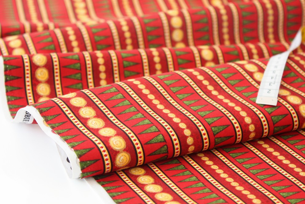 Noël ! tissu américain - petits sapins en guirlande