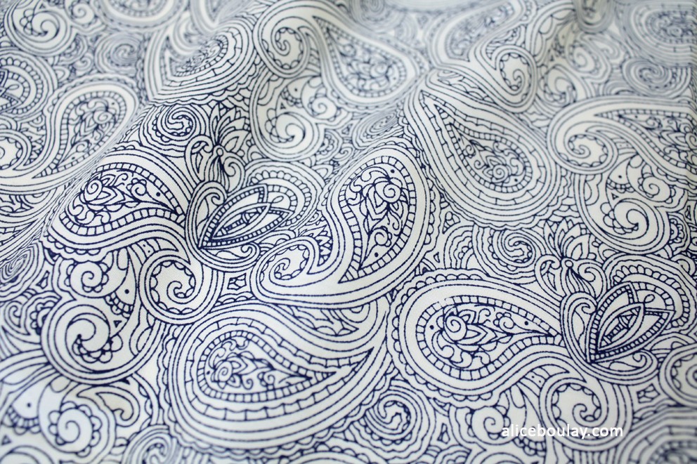Tissu JAPONAIS imprimé motif cachemire