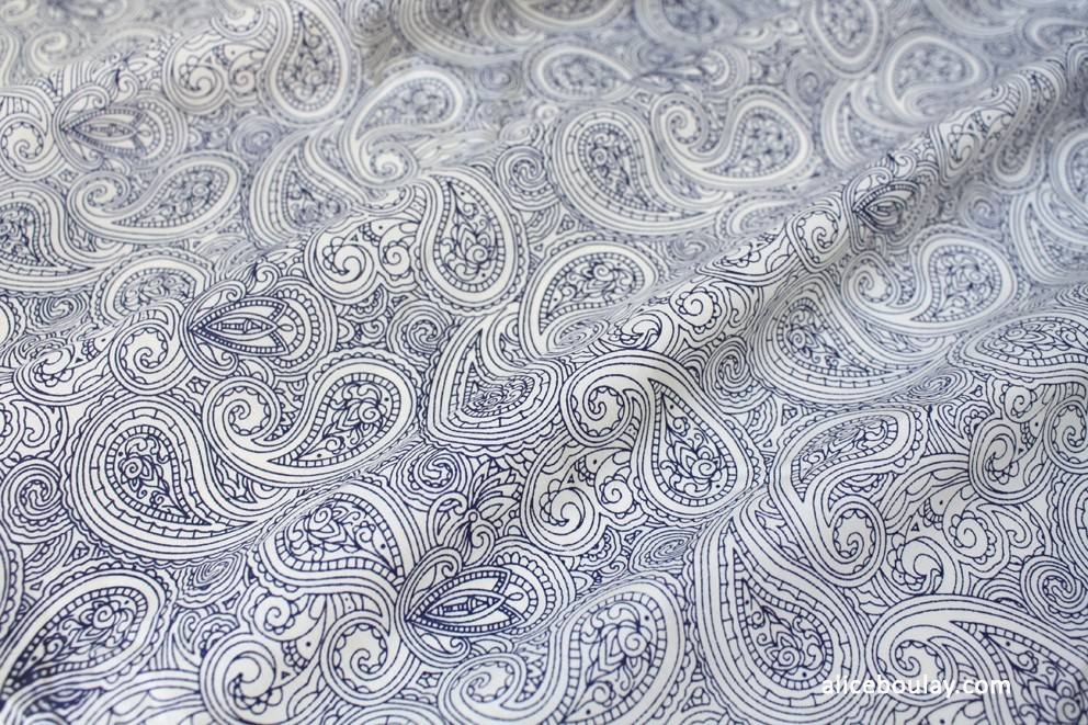 Tissu JAPONAIS imprimé motif cachemire