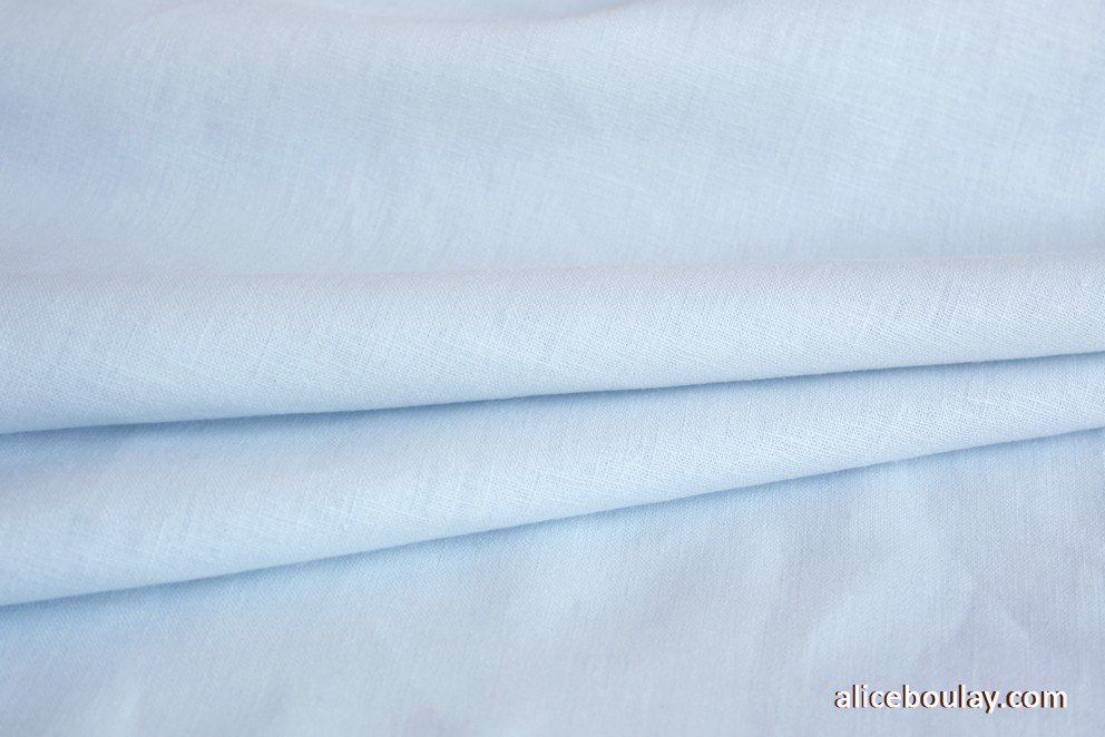 Tissu lin et coton bleu pâle