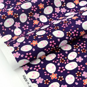 Tissu japonais traditionnel fleuri lapin doré fond figue x 0.5 m