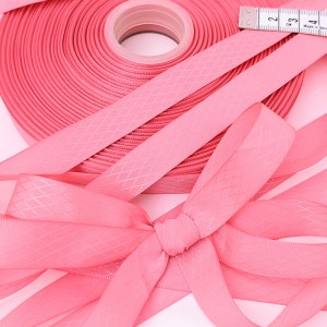 Déstock 90m ruban satin jacquard rose largeur 1.6 cm