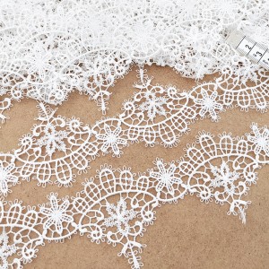 Destock 14m dentelle guipure fine haute couture blanche largeur 7.3cm