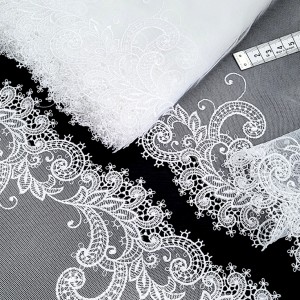Destock 4.2m dentelle guipure broderie tulle brodé fine haute couture blanche largeur 19cm
