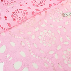 Destock 1.2m tissu broderie anglaise coton rose largeur 136cm 