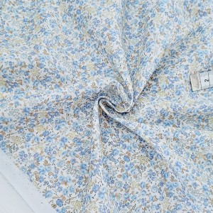 Destock 2m tissu japonais batiste coton soyeux fleuri fond écru largeur 114cm