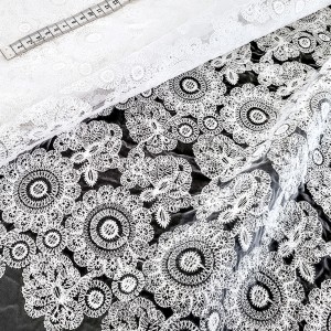 Destock 2.5m tissu dentelle broderie organza brodé écru largeur 140cm